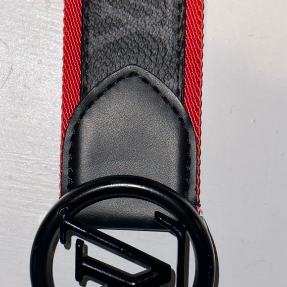 Louis Vuitton Circle Monogrammed Eclipse Belt - 85cm/34 inches - Picture 8 of 15